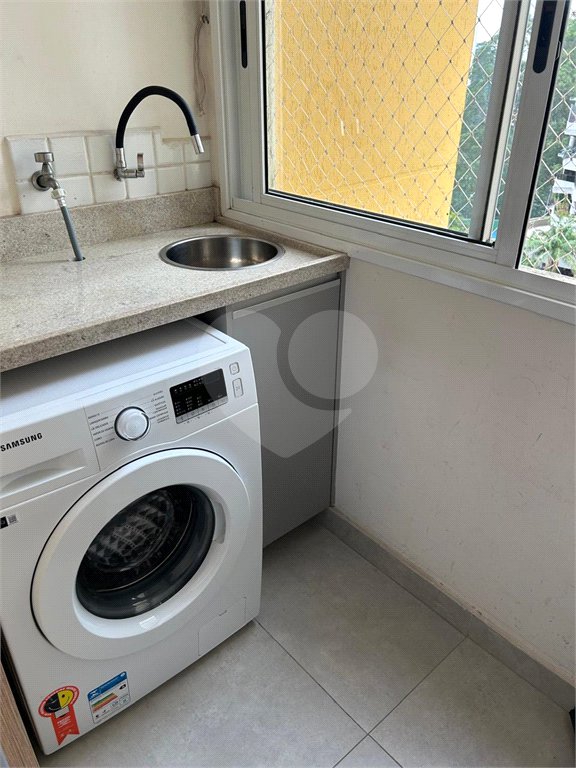 Apartamento à venda com 2 quartos, sendo 1 suíte,  em Paraíso do Morumbi, São Paulo, SP