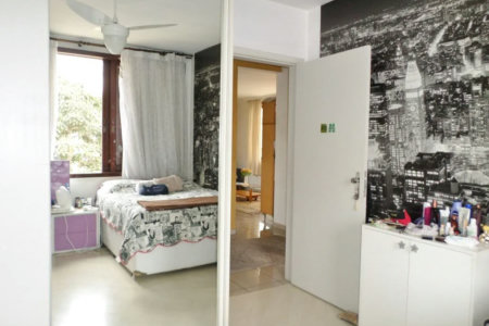Casa à venda com 4 quartos, sendo 2 suítes, em Jardim Leonor, São Paulo, SP