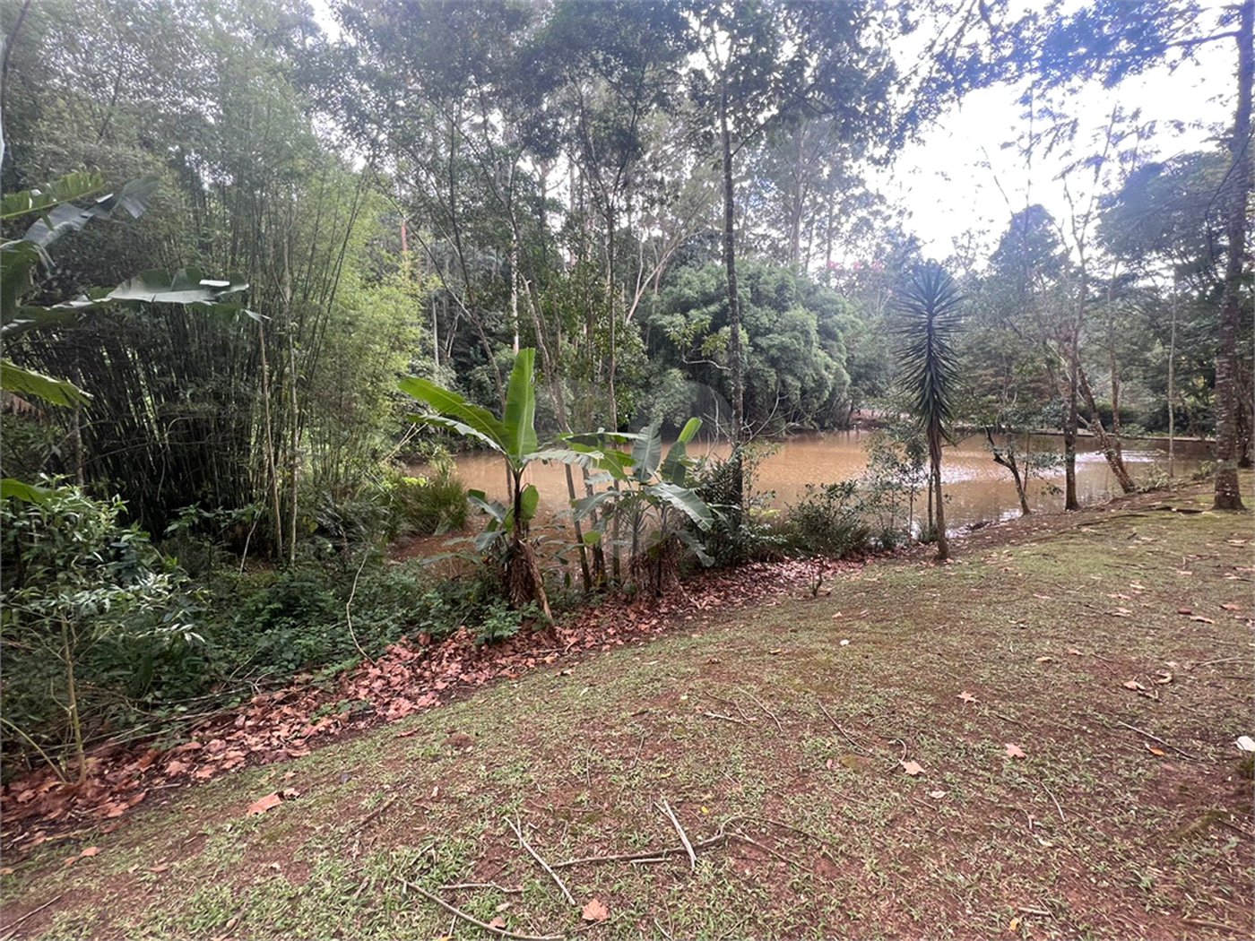 Casa à venda com 4 suítes no condomínio Parque Petrópolis 4 Secção, Mairiporã - SP