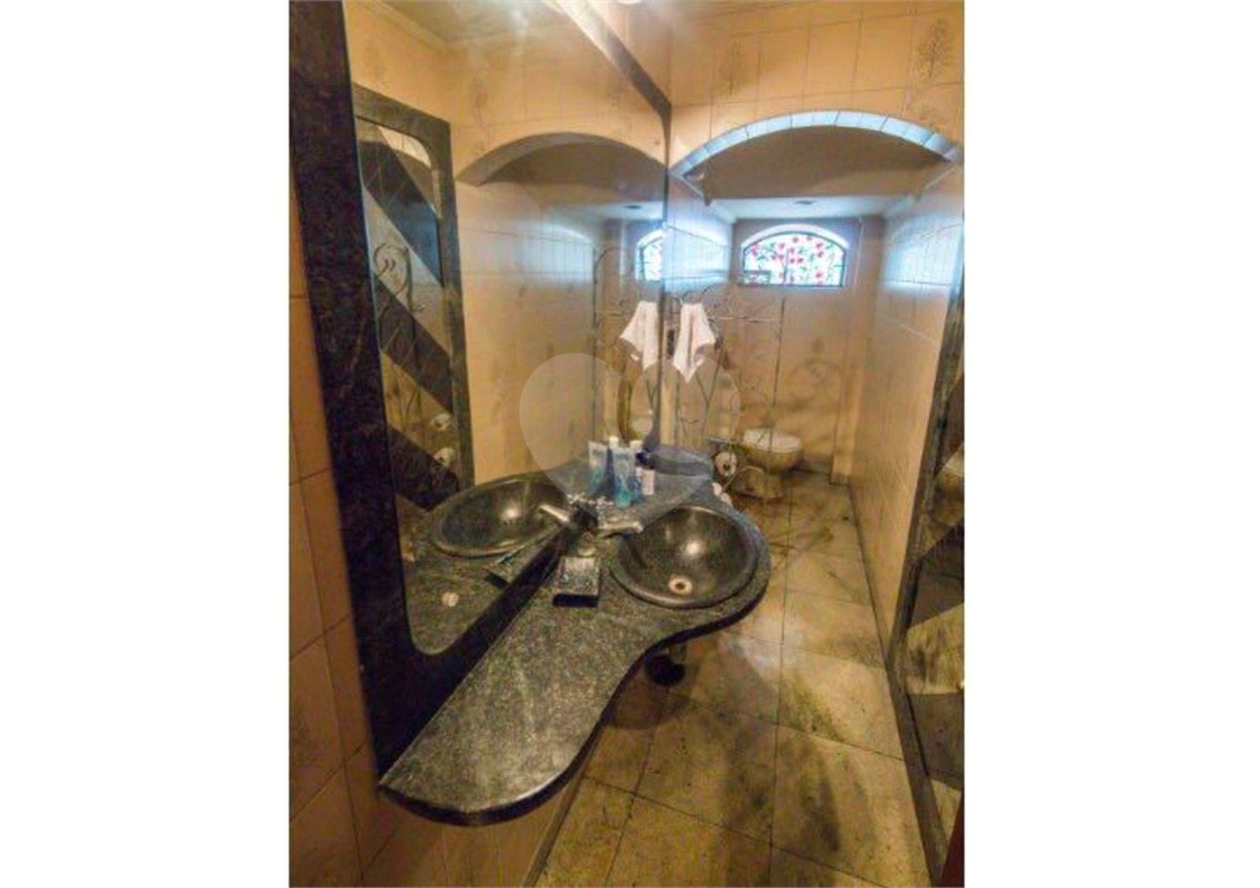 Casa à venda com 4 quartos, sendo 2 suítes, em Brooklin Velho, São Paulo, SP
