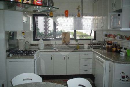 Apartamento à venda com 4 quartos, sendo 3 suítes, em Água Fria, São Paulo, SP
