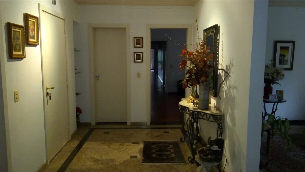 Apartamento à venda com 4 suítes em Vila Suzana, São Paulo, SP