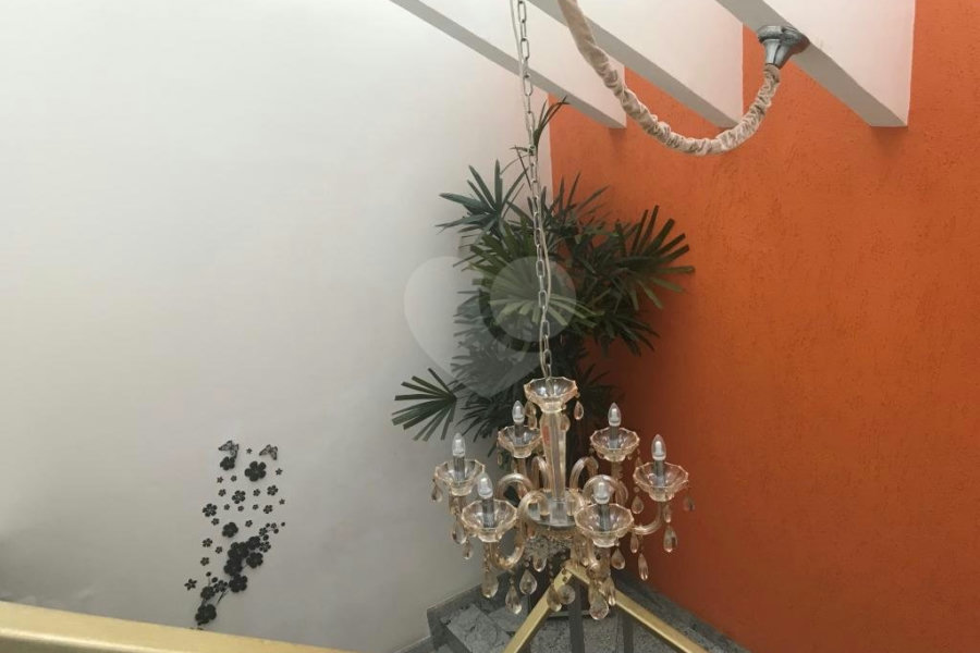 Sobrado à venda com 3 suítes em Santana, São Paulo, SP