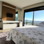 Casa à venda com 4 suítes no condomínio Porto Atibaia, Atibaia - SP
