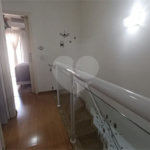 Casa à venda com 3 quartos, sendo 1 suíte, no condomínio Santanna, São Paulo - SP