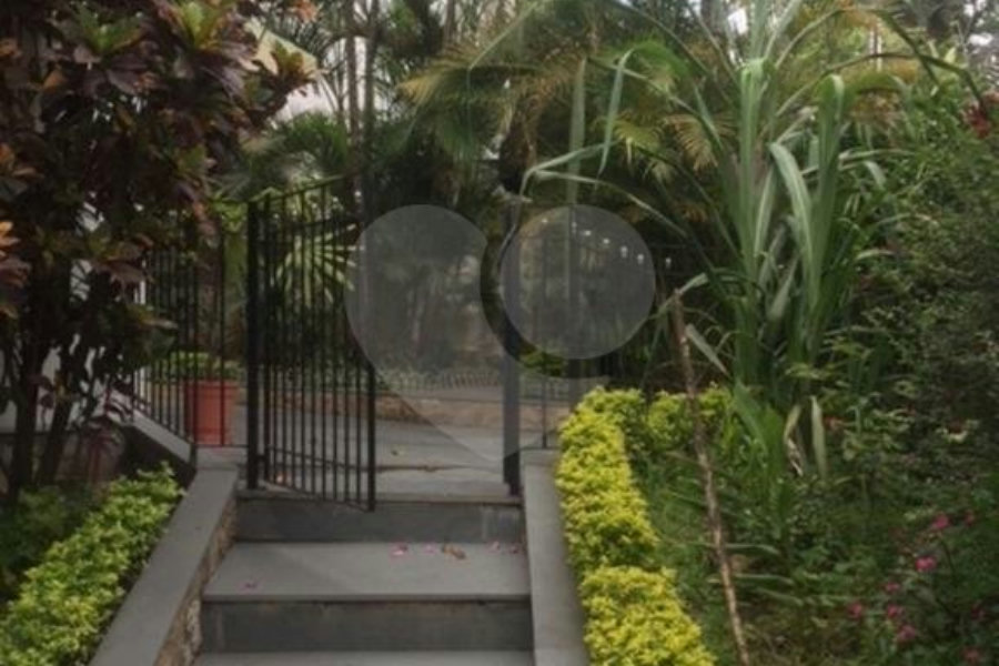 Sobrado à venda com 4 suítes em Tremembé, São Paulo, SP