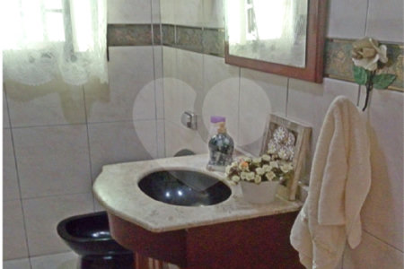 Sobrado à venda com 2 quartos, sendo 1 suíte, em Parque Boturussu, São Paulo, SP