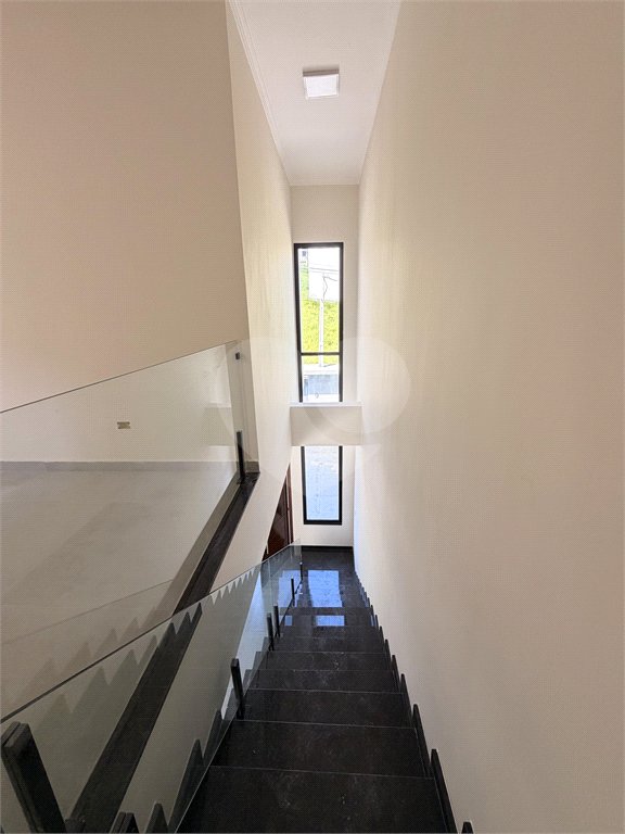 Sobrado à venda com 3 quartos, sendo 1 suíte, em Laranjeiras, Caieiras, SP