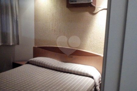 Flat à venda com 1 quarto em Santana, São Paulo, SP