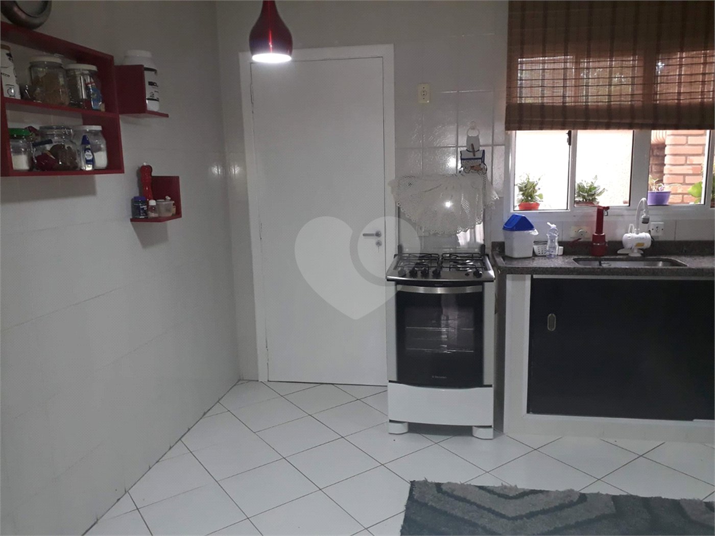 Casa à venda com 3 quartos, sendo 2 suítes,  no condomínio Residencial Villagio Del Cuore, São Paulo - SP