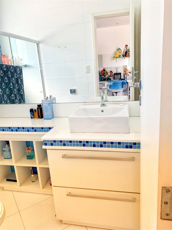 Casa de Vila à venda com 4 quartos, sendo 1 suíte, em Campo Grande, Rio de Janeiro, RJ