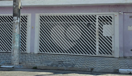 Sobrado à venda ou para alugar com 5 quartos em Jardim Itapura, São Paulo, SP