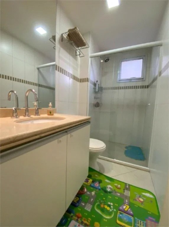 Apartamento à venda com 3 quartos, sendo 1 suíte,  em Vila Andrade, São Paulo, SP