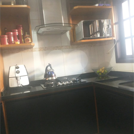 Sobrado à venda com 3 quartos, sendo 1 suíte,  em Jardim Universo, Mogi das Cruzes, SP