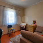 Sobrado à venda com 3 quartos, sendo 1 suíte, em Jardim Marajoara, São Paulo, SP