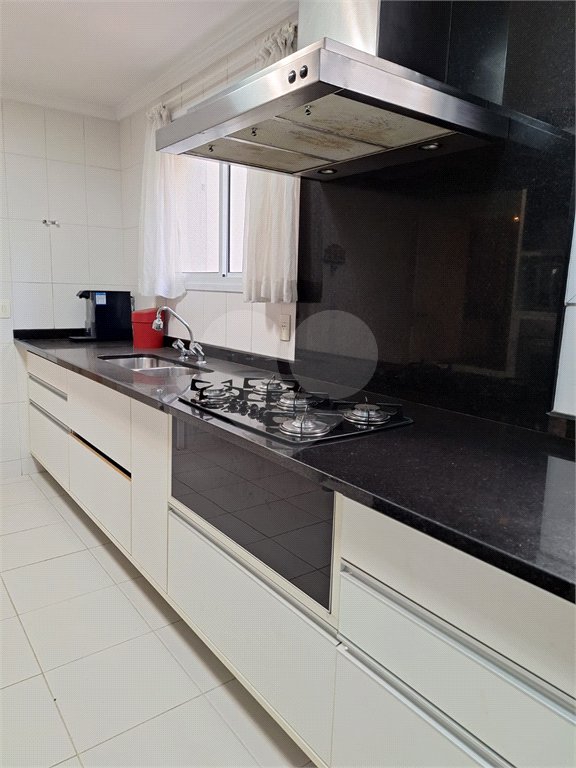 Apartamento à venda com 4 quartos, sendo 3 suítes,  em Vila Gertrudes, São Paulo, SP