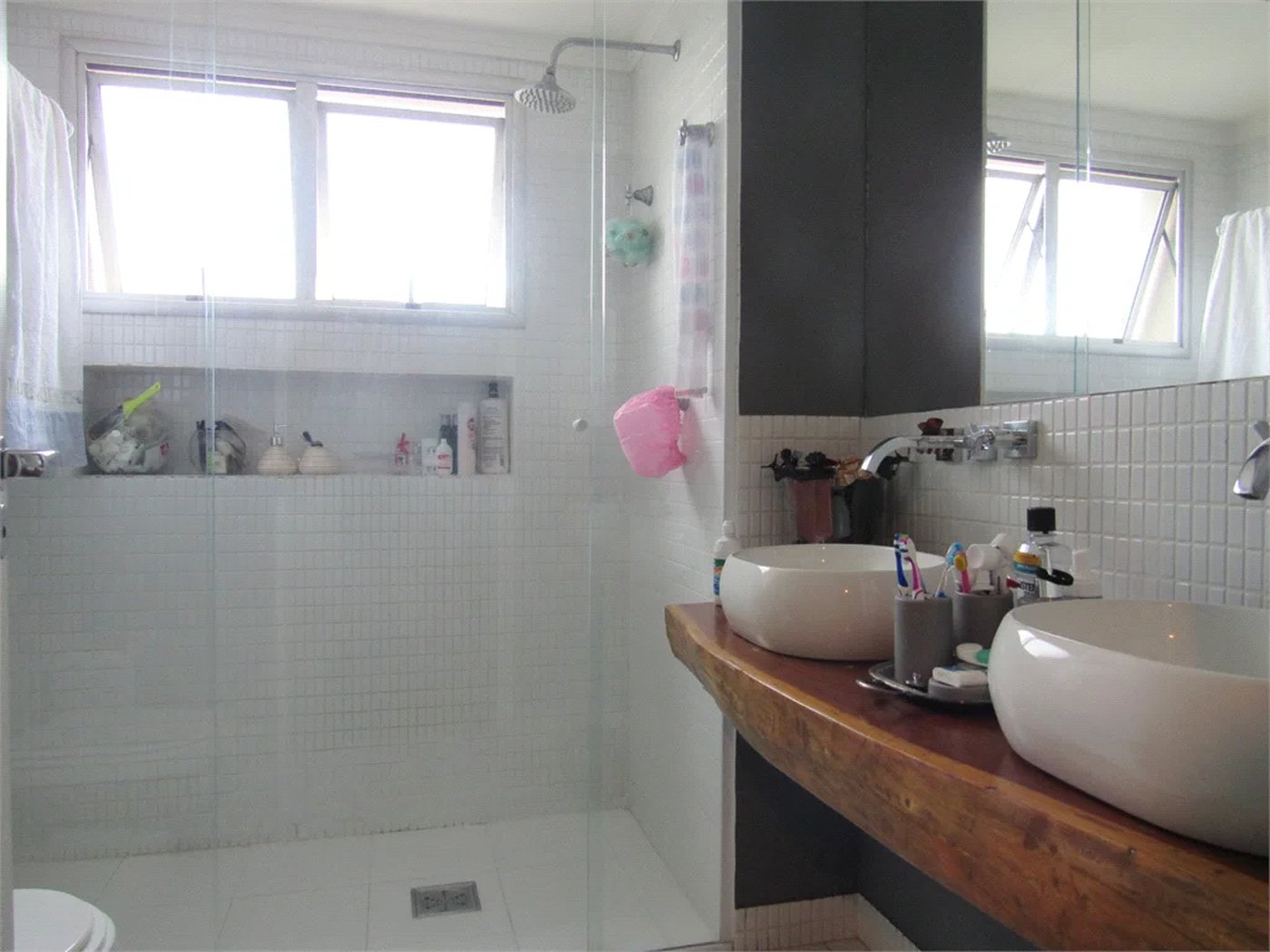 Apartamento à venda com 4 quartos, sendo 3 suítes,  em Jardim Londrina, São Paulo, SP