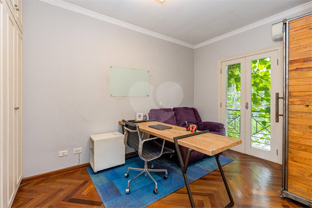 Casa à venda com 4 suítes no condomínio Saint Germain, São Paulo - SP