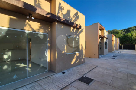 Casa à venda com 2 quartos em Rasa, Armação dos Búzios, RJ