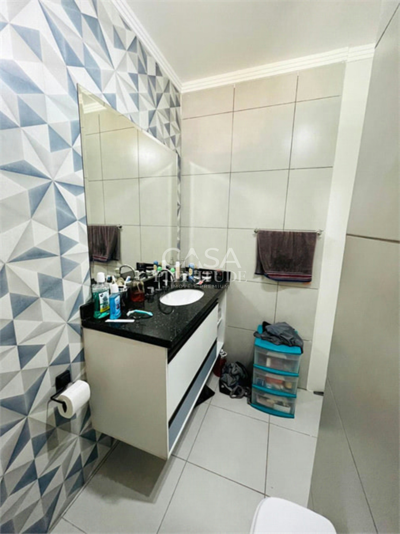 Casa em condomínio à venda ou para alugar com 3 suítes, em Jardim Vale do Lago Residencial, Sorocaba, SP