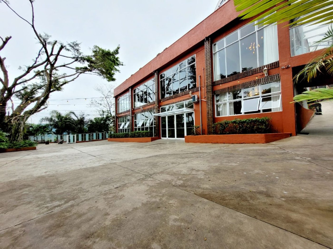 Terreno à venda, 1800 m² por R$ 4.700.000,00 - Ilha Porchat - São Vicente/SP