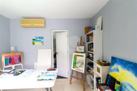 Casa à venda com 3 quartos, sendo 1 suíte, em Jardim Marajoara, São Paulo, SP