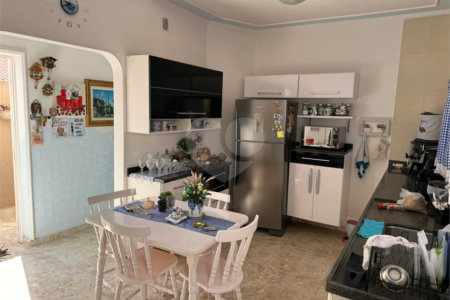 Casa à venda com 2 quartos, sendo 1 suíte, em Jardim Shangri-lá, Itapetininga, SP
