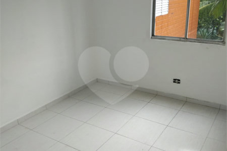 Apartamento à venda com 3 quartos em Jardim Umuarama, São Paulo, SP