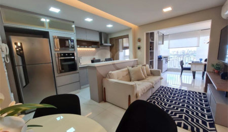 Apartamento à venda com 3 quartos, sendo 1 suíte, em Vila Anastácio, São Paulo, SP