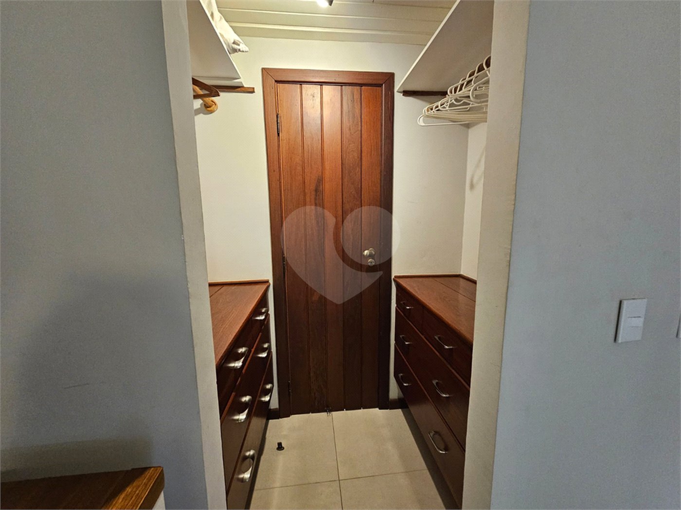 Casa à venda com 4 suítes em Praia Rasa, Armação dos Búzios, RJ