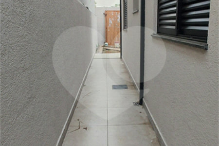 Casa Térrea à venda com 3 quartos, sendo 1 suíte,  em Nova Cerejeira, Atibaia, SP