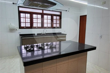 Chácara à venda com 3 quartos, sendo 2 suítes, em Planalto Verde, São Roque, SP
