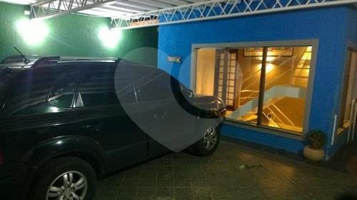 Sobrado à venda com 3 quartos, sendo 1 suíte, em Parada Inglesa, São Paulo, SP