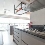 Apartamento à venda com 4 quartos, sendo 3 suítes,  em Jardim das Acácias, São Paulo, SP