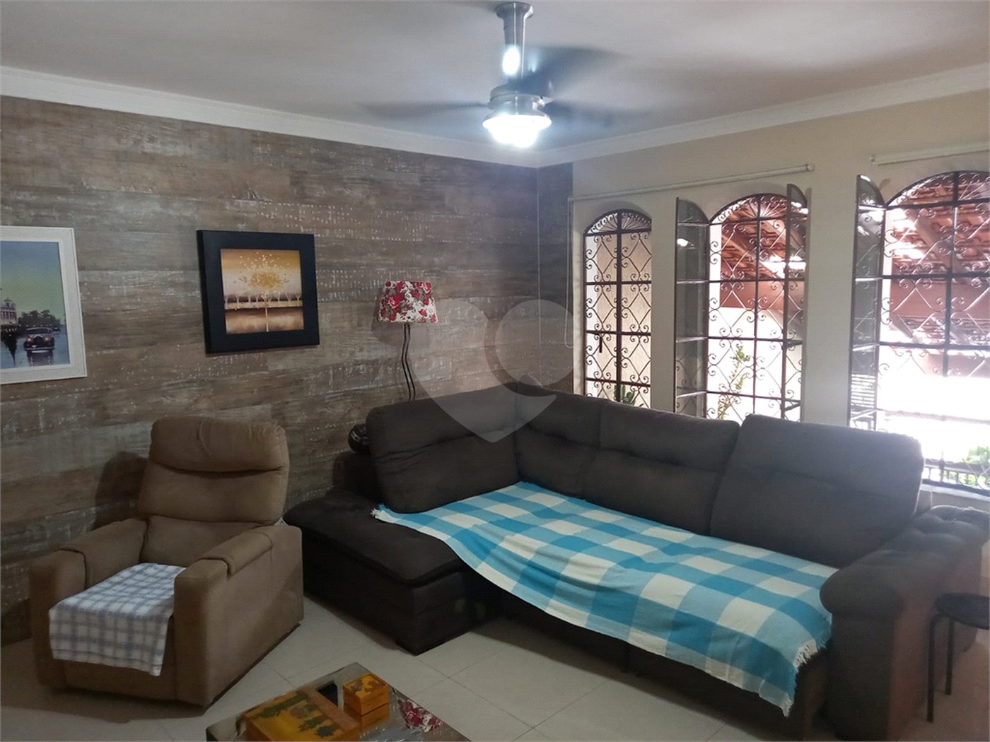 Casa à venda com 3 quartos, sendo 1 suíte,  em Parada Inglesa, São Paulo, SP