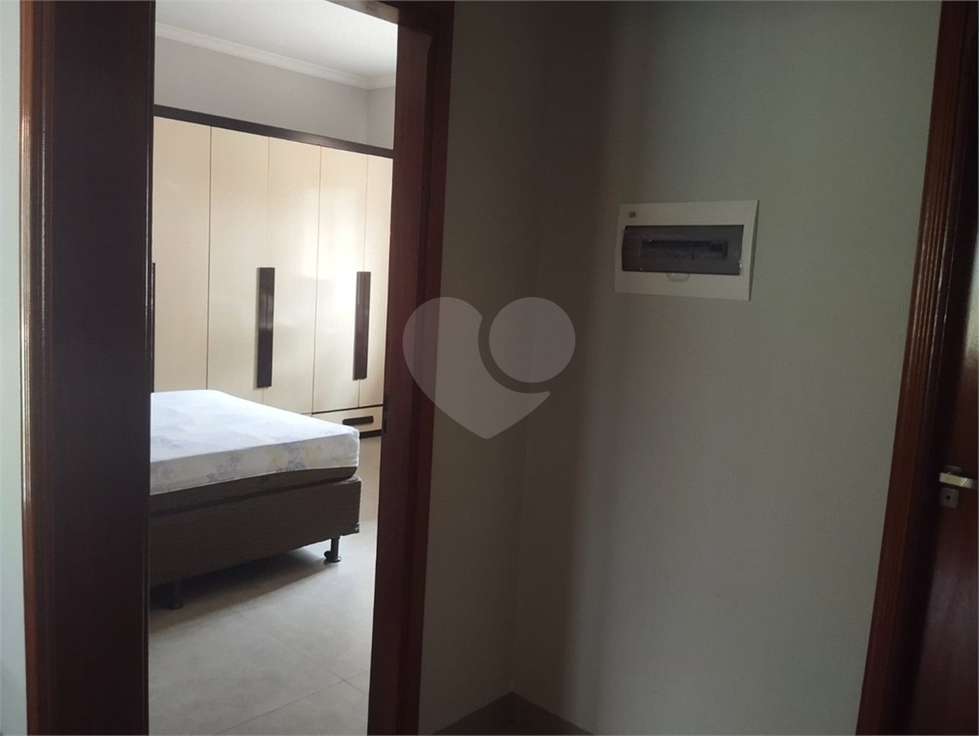 Chácara à venda com 3 quartos, sendo 1 suíte, em Chácara Flora Araraquara, Araraquara, SP