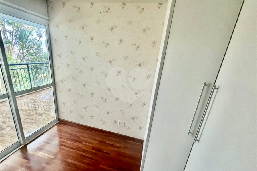 Apartamento à venda com 3 quartos, sendo 2 suítes, em Vila Irmãos Arnoni, São Paulo, SP
