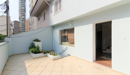 Casa à venda com 3 quartos, sendo 1 suíte,  em Santana, São Paulo, SP
