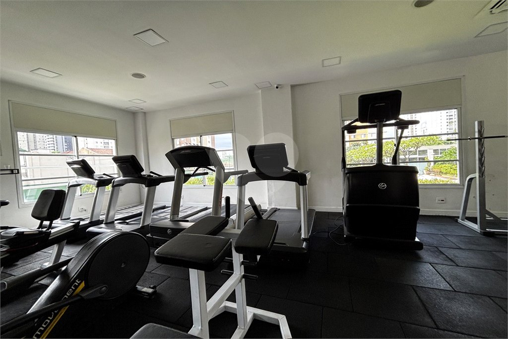 Apartamento para alugar com 3 suítes em Vila Romana, São Paulo, SP