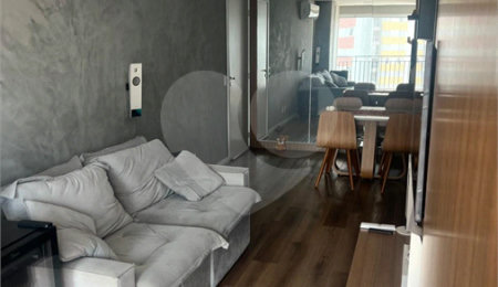 Apartamento à venda com 3 quartos, sendo 1 suíte,  em Jardim Flor da Montanha, Guarulhos, SP