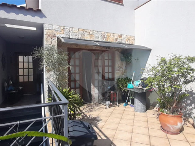 Sobrado à venda com 4 quartos, sendo 2 suítes,  em Mandaqui, São Paulo, SP
