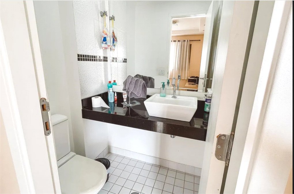 Apartamento à venda com 3 suítes em Santa Teresinha, São Paulo, SP