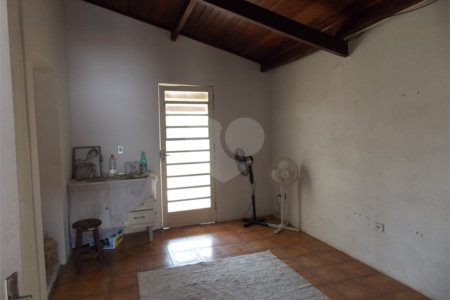 Casa à venda com 3 quartos, sendo 2 suítes, em Vila Helena, Atibaia, SP