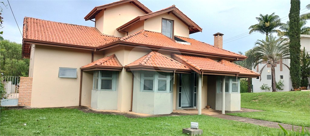 Casa à venda ou para alugar com 3 suítes no condomínio Campos de Santo Antonio I, Itu - SP