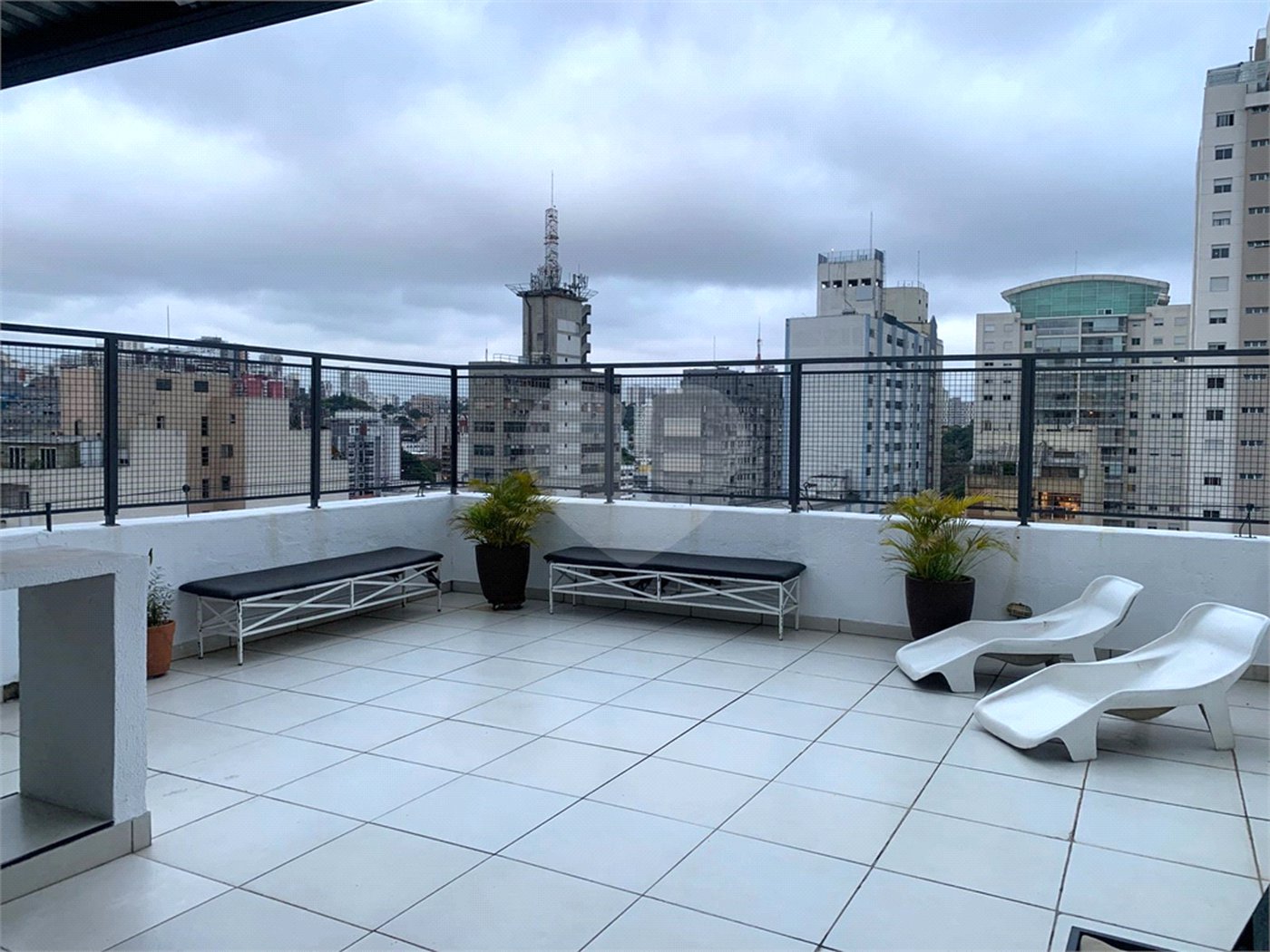 Apartamento à venda com 2 quartos em Pinheiros, São Paulo, SP