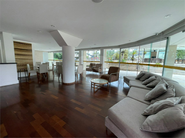 Apartamento à venda com 3 suítes em Brooklin, São Paulo, SP