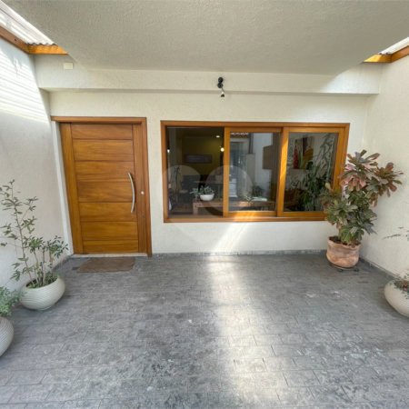 Casa à venda com 3 suítes em Santo Amaro, São Paulo, SP