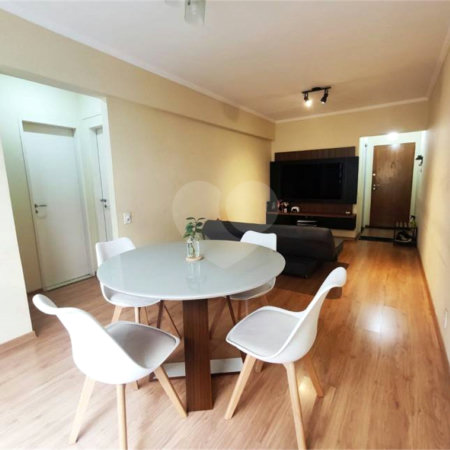 Apartamento à venda com 2 quartos em Cambuci, São Paulo, SP