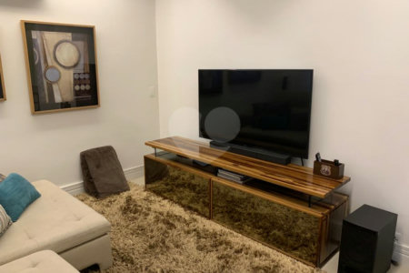 Casa Térrea à venda com 3 quartos, sendo 2 suítes, em Parque Vitória, São Paulo, SP