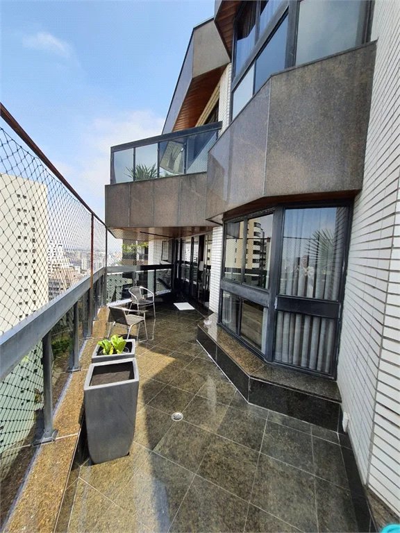 Apartamento à venda com 4 suítes em Vila Andrade, São Paulo, SP